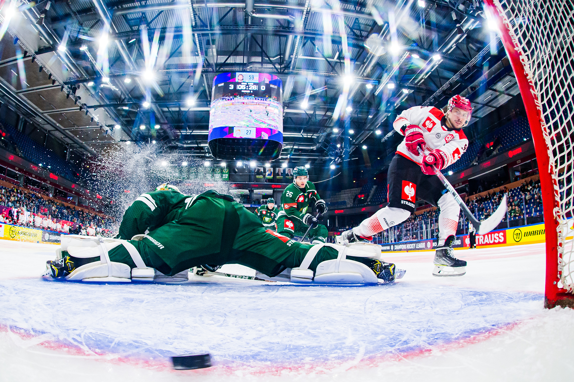 CHL: Färjestad Karlstad – Comarch Cracovia [SKRÓT]