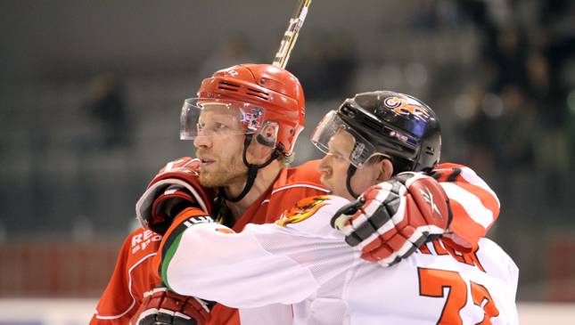 GKS Tychy - Comarch Cracovia 10.03.2011