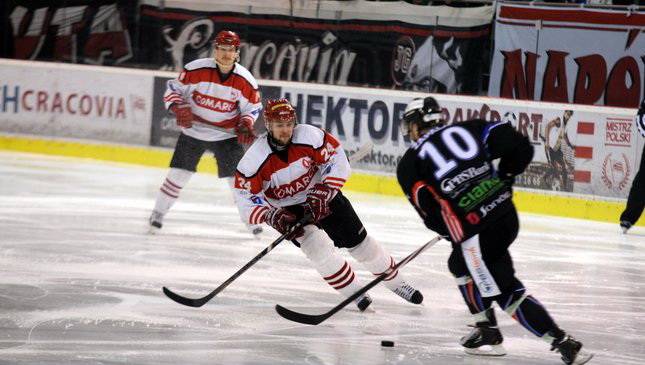 Ciarko PBS Bank Sanok - Comarch Cracovia (live)