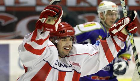 Play-off: pierwsza bitwa Pasów wygrana (galeria)