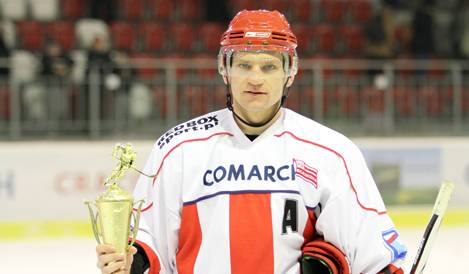 Leszek Laszkiewicz odebrał puchar za MVP listopada!